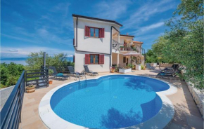 2 Bedroom Beautiful Apartment In Labin